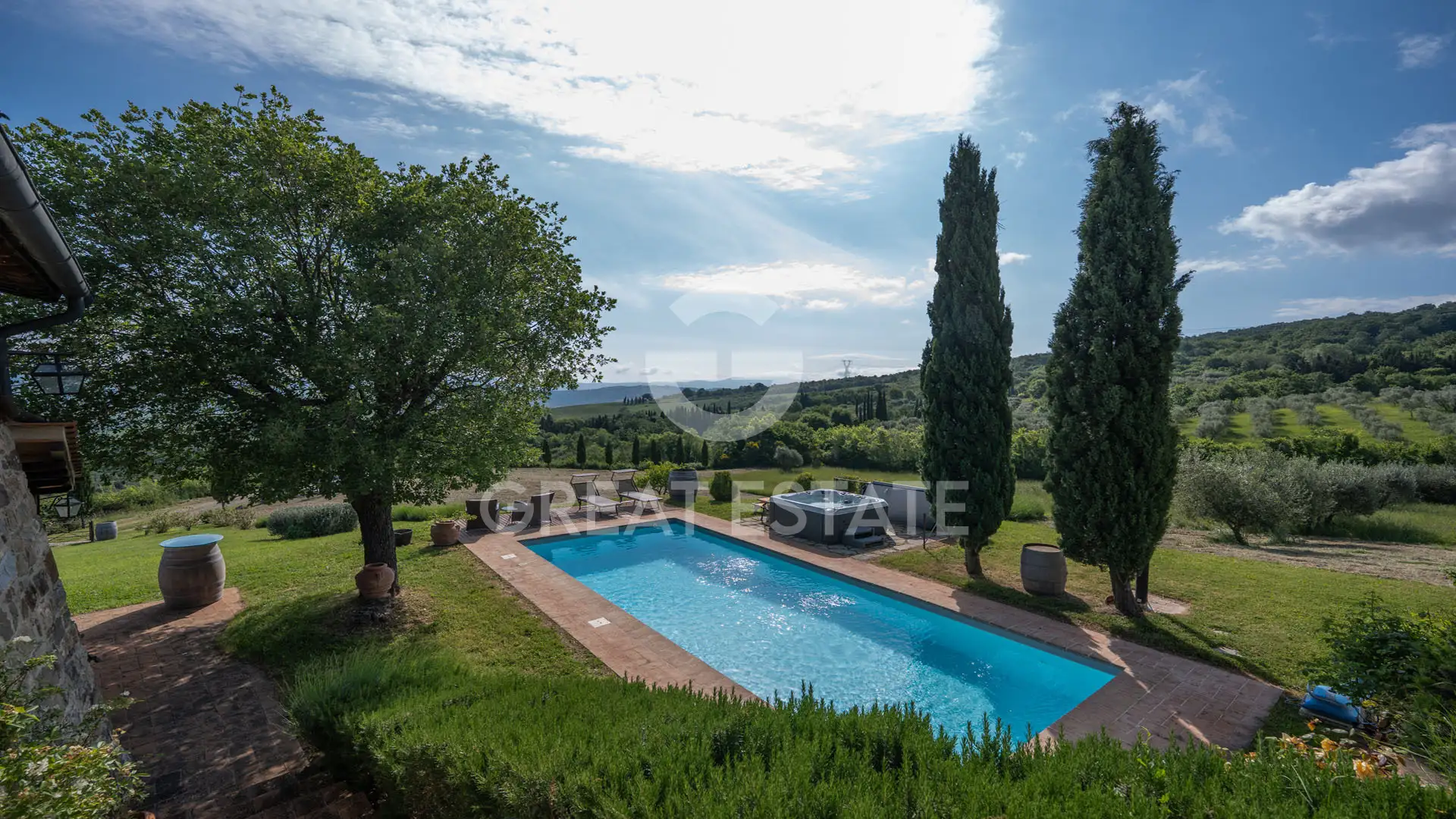 Дом 216м² в Италии, Сиена. Стоимостью 890000€ аренда фото-13