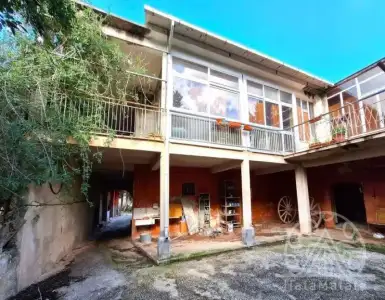 Купить замок в Италии 626585$