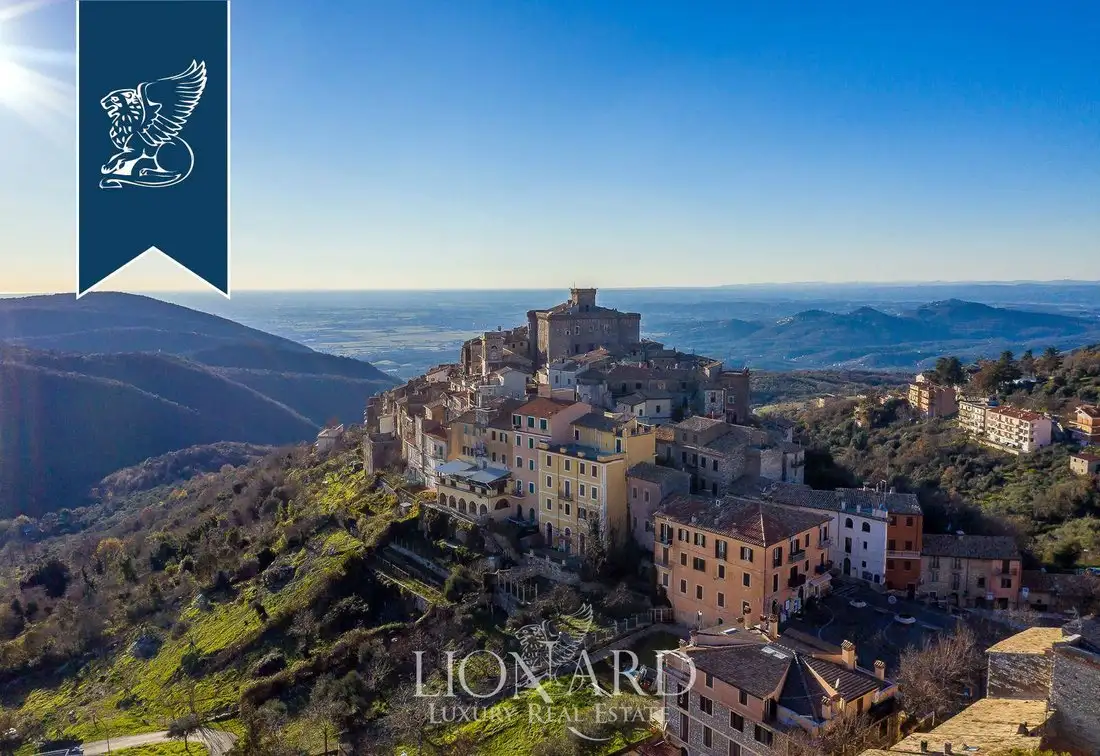 Замок 2000м² в Италии, San Polo dei Cavalieri. Стоимостью 3622536$ аренда фото-5