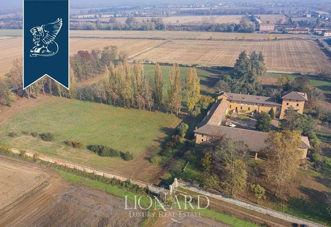 Замок 2800м² в Италии, Вельццо Беллини. Стоимостью 6679051$ аренда фото-2