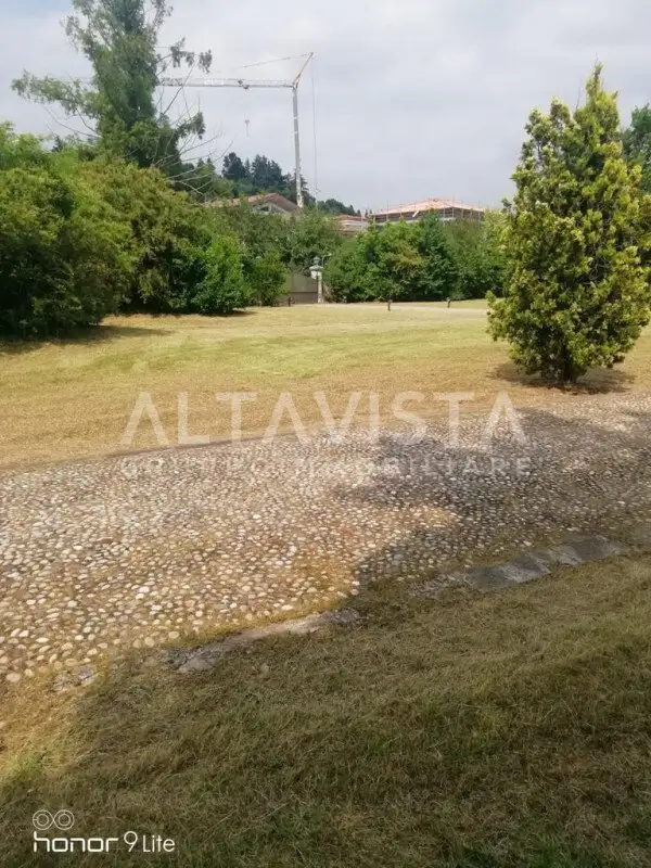 Замок 12000м² в Италии, Гусаго. Стоимостью 3056514$ аренда фото-3