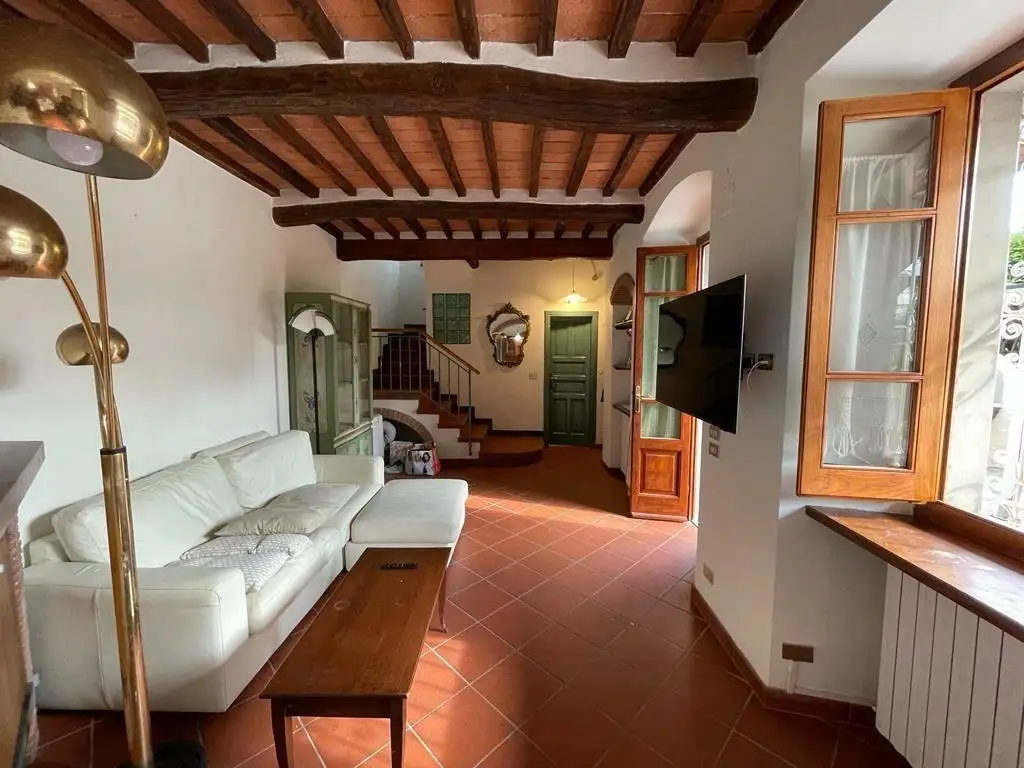 Замок 75м² в Италии, Форте деи Марми. Стоимостью 928274$ аренда фото-2