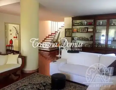 Купить замок в Италии 775449$