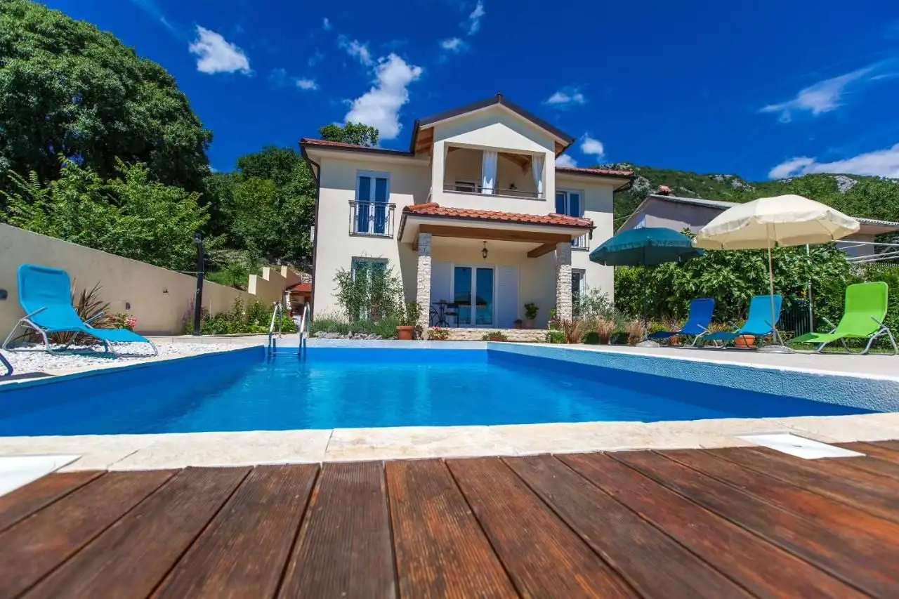 Вилла 220м² в Хорватии, Брибир. Стоимостью 615000€ аренда фото-1