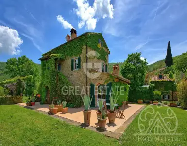 Купить дом в Италии 2300000€