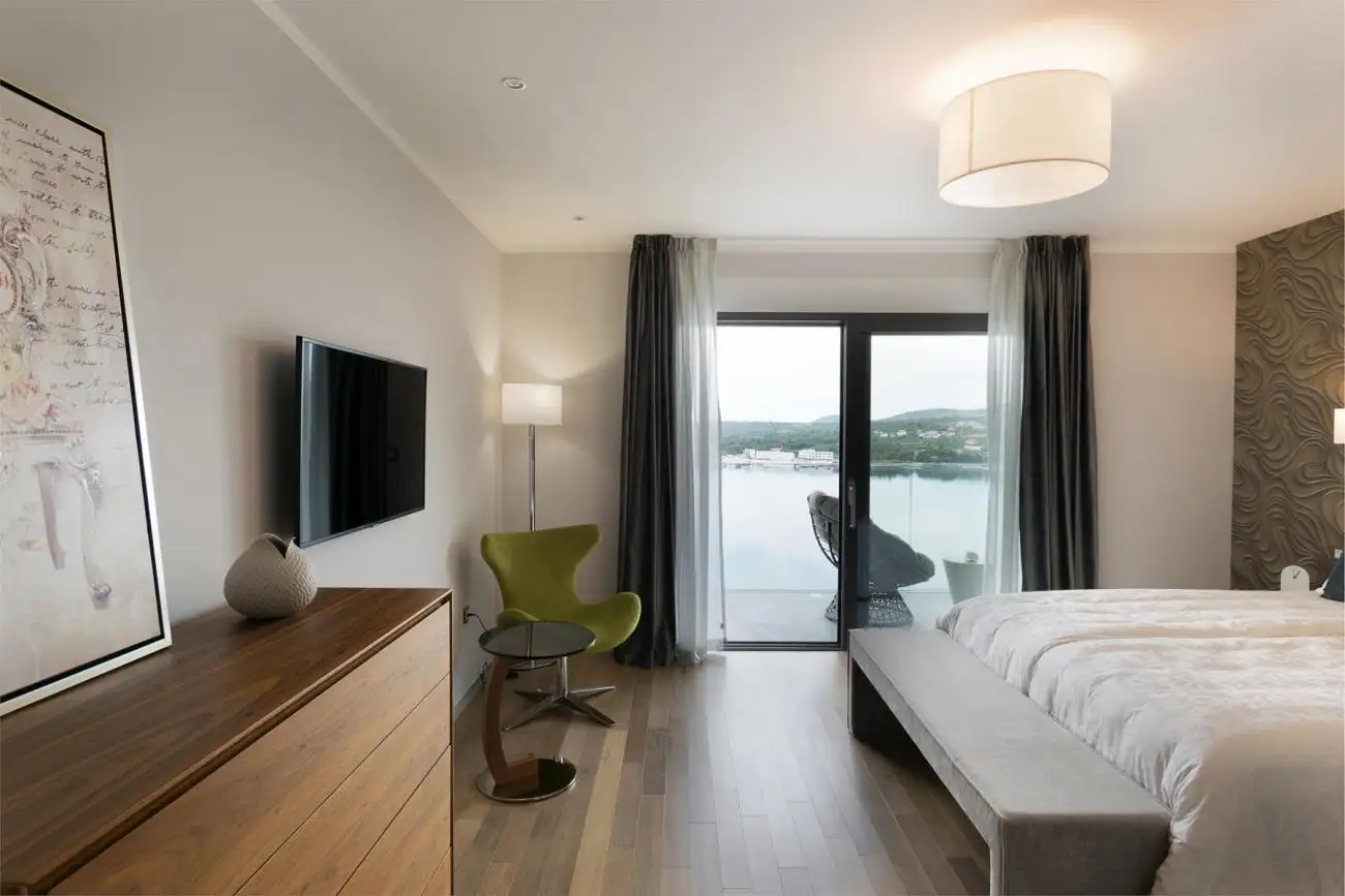 Вилла 330м² в Хорватии, Рогозница. Стоимостью 2600000€ аренда фото-19