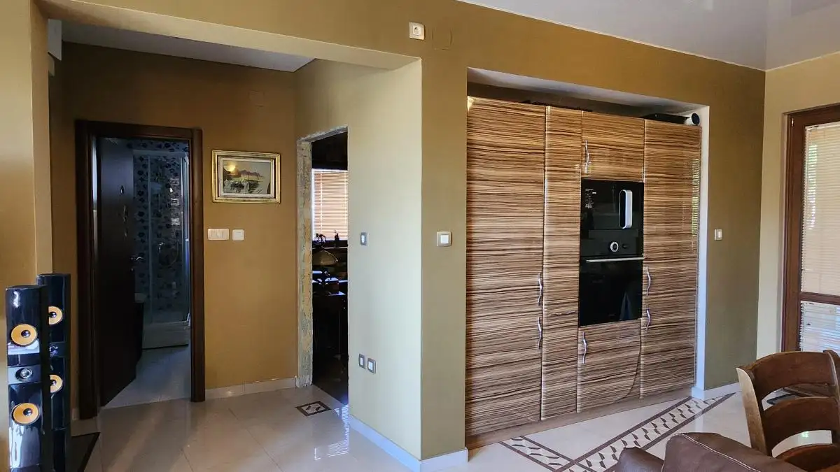 Дом 250м² в Черногории, Биела. Стоимостью 950000€ аренда фото-3