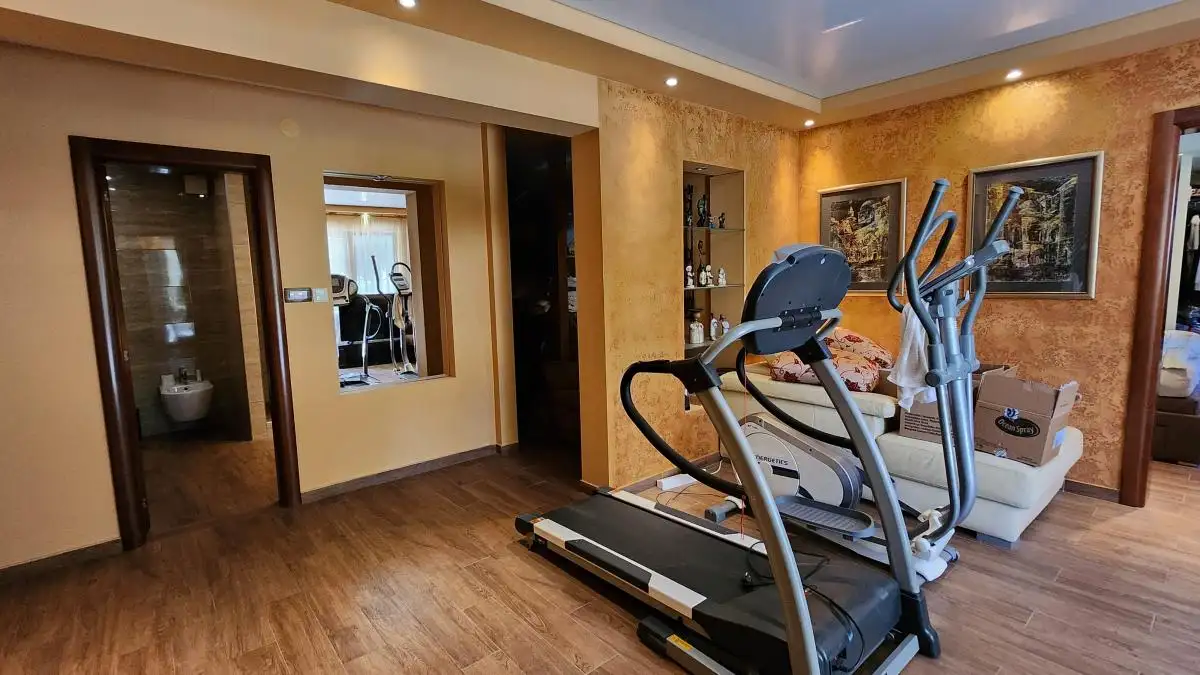Дом 250м² в Черногории, Биела. Стоимостью 950000€ аренда фото-13