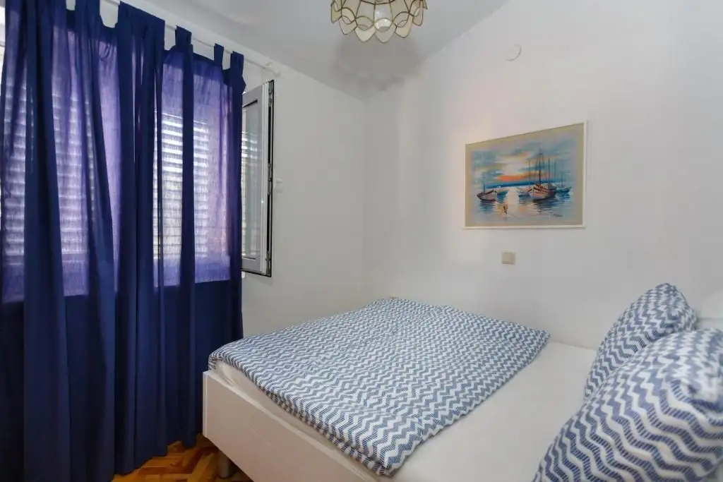 Отель, гостиница 350м² в Хорватии, Малинска. Стоимостью 880000€ аренда фото-14
