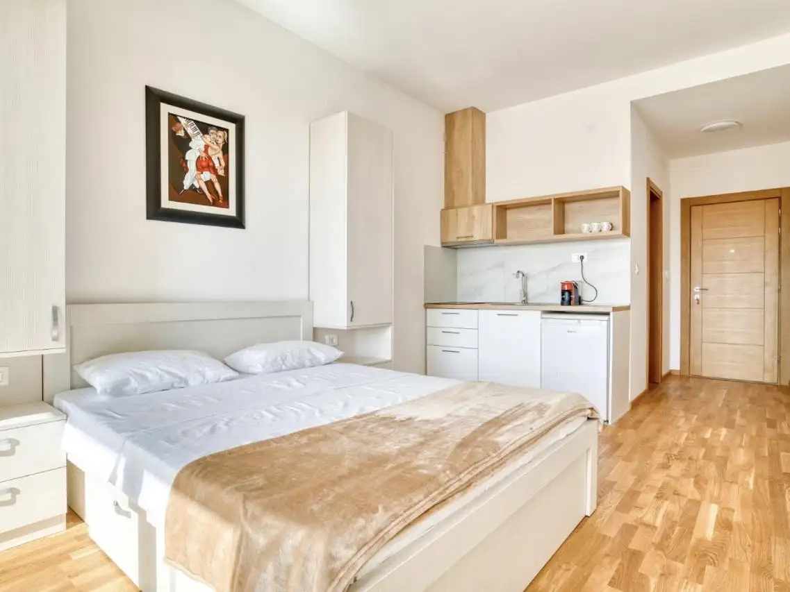 Квартира 23м² в Черногории, Бечичи. Стоимостью 80000€ аренда фото-11