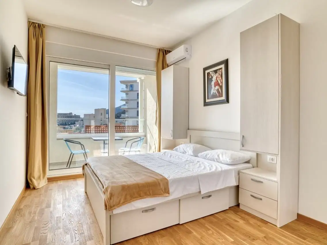 Квартира 49м² в Черногории, Бечичи. Стоимостью 130000€ аренда фото-6