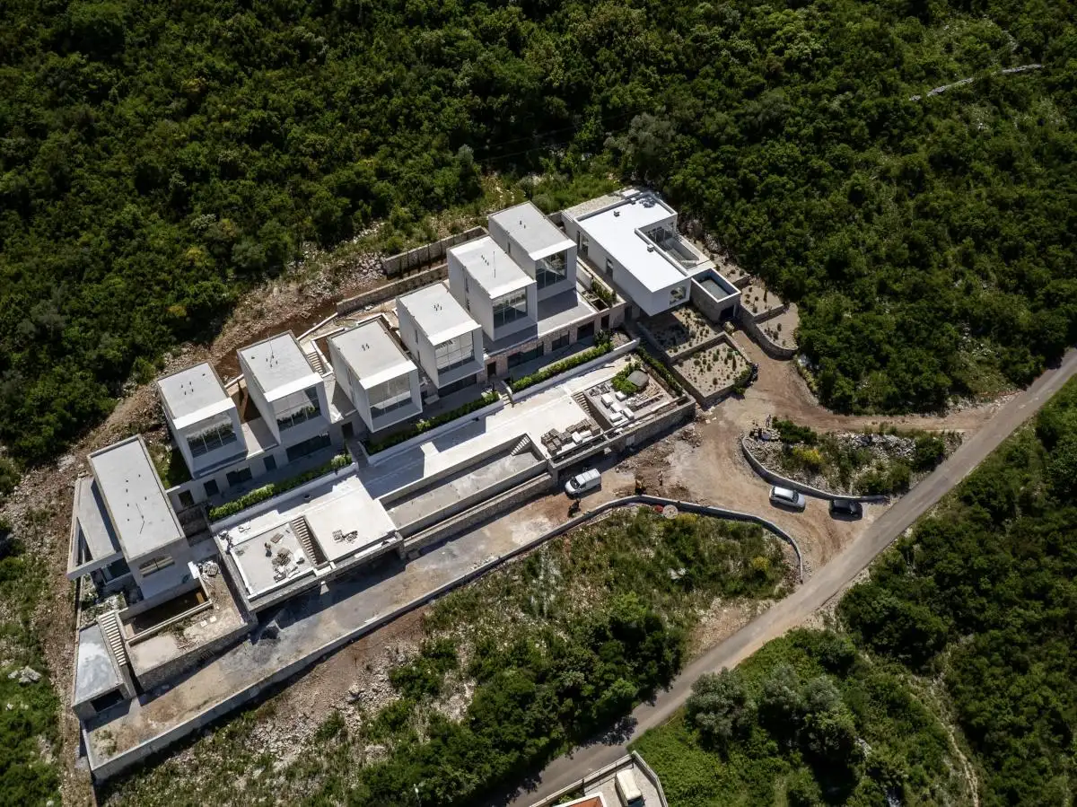 Дом 328м² в Черногории, Крашичи. Стоимостью 1800000€ аренда фото-12