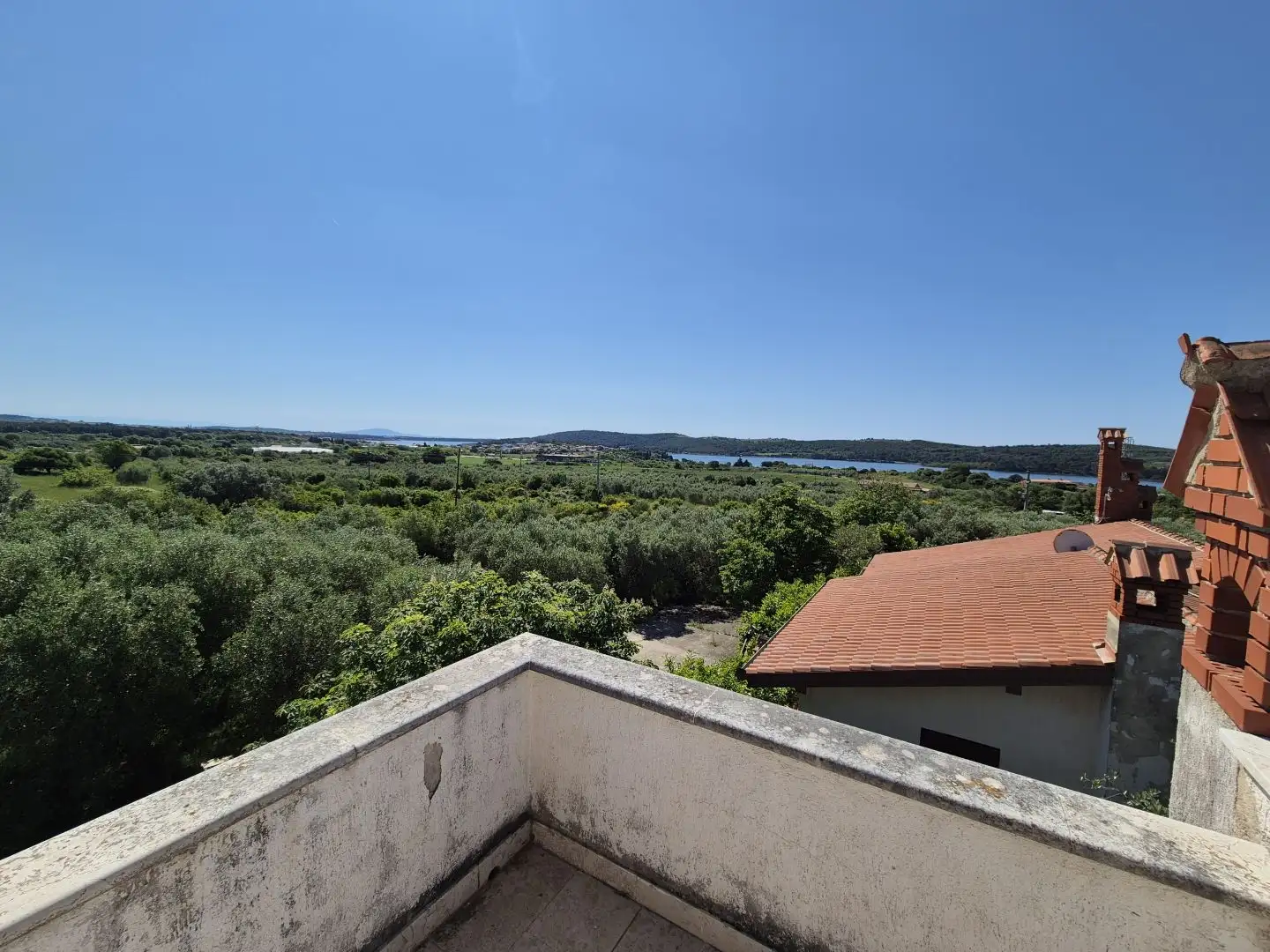 Отель, гостиница 320м² в Хорватии, Помэр. Стоимостью 850000€ аренда фото-2