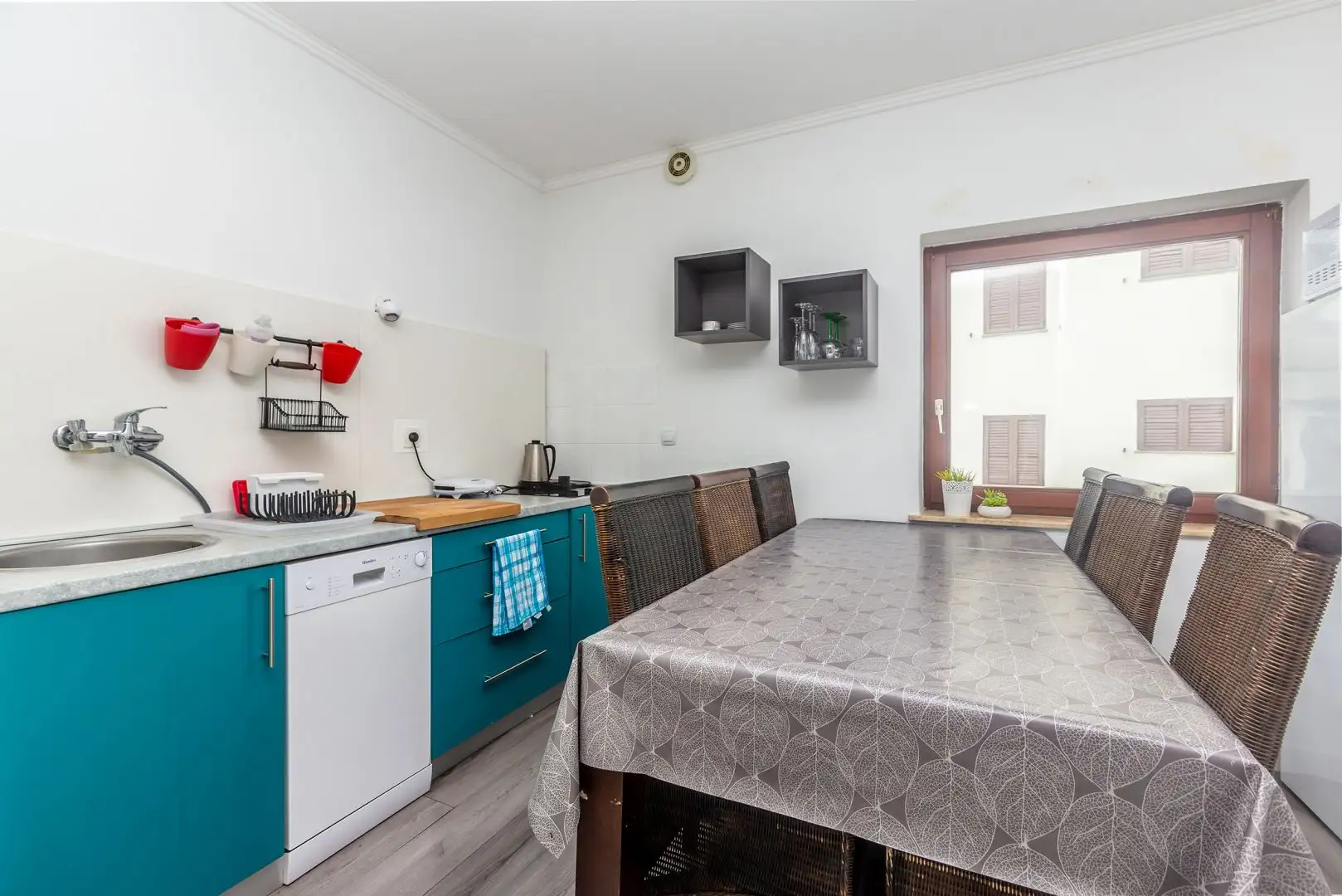 Отель, гостиница 400м² в Хорватии, Малинска. Стоимостью 1200000€ аренда фото-16