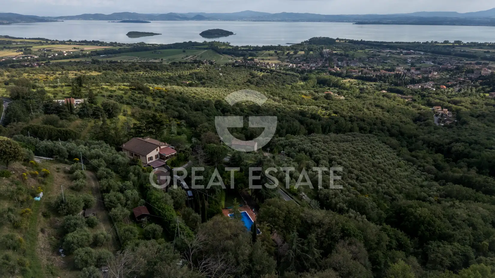 Вилла 460м² в Италии, Перуджа. Стоимостью 900000€ аренда фото-6