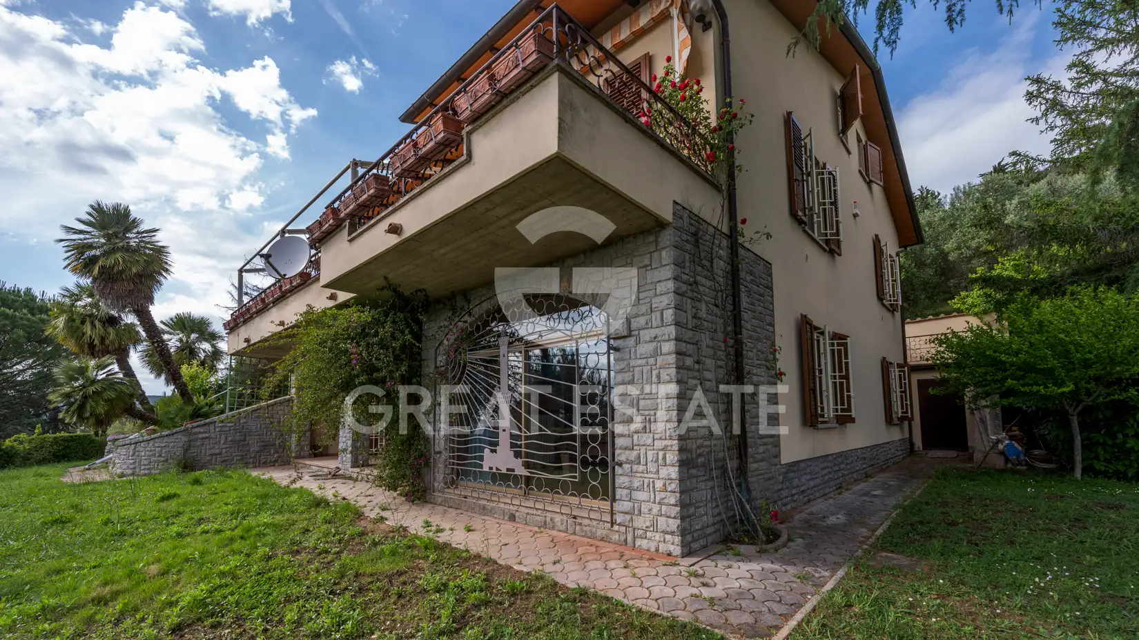 Вилла 460м² в Италии, Перуджа. Стоимостью 900000€ аренда фото-10