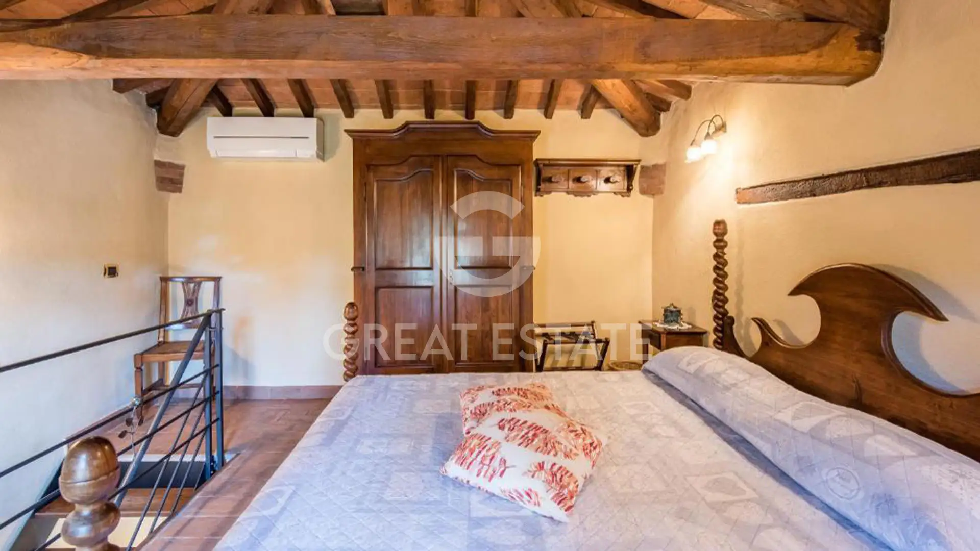 Дом 1211м² в Италии, Сиена. Стоимостью 2850000€ аренда фото-15