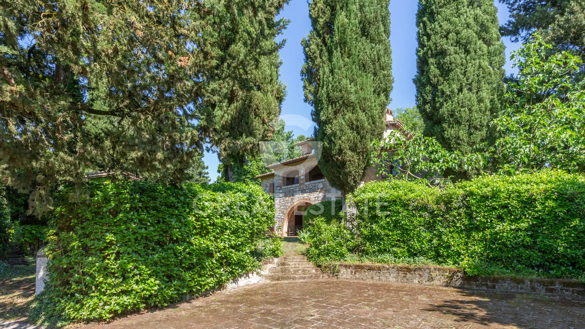 Дом 825м² в Италии, Сиена. Стоимостью 2225000€ аренда фото-2