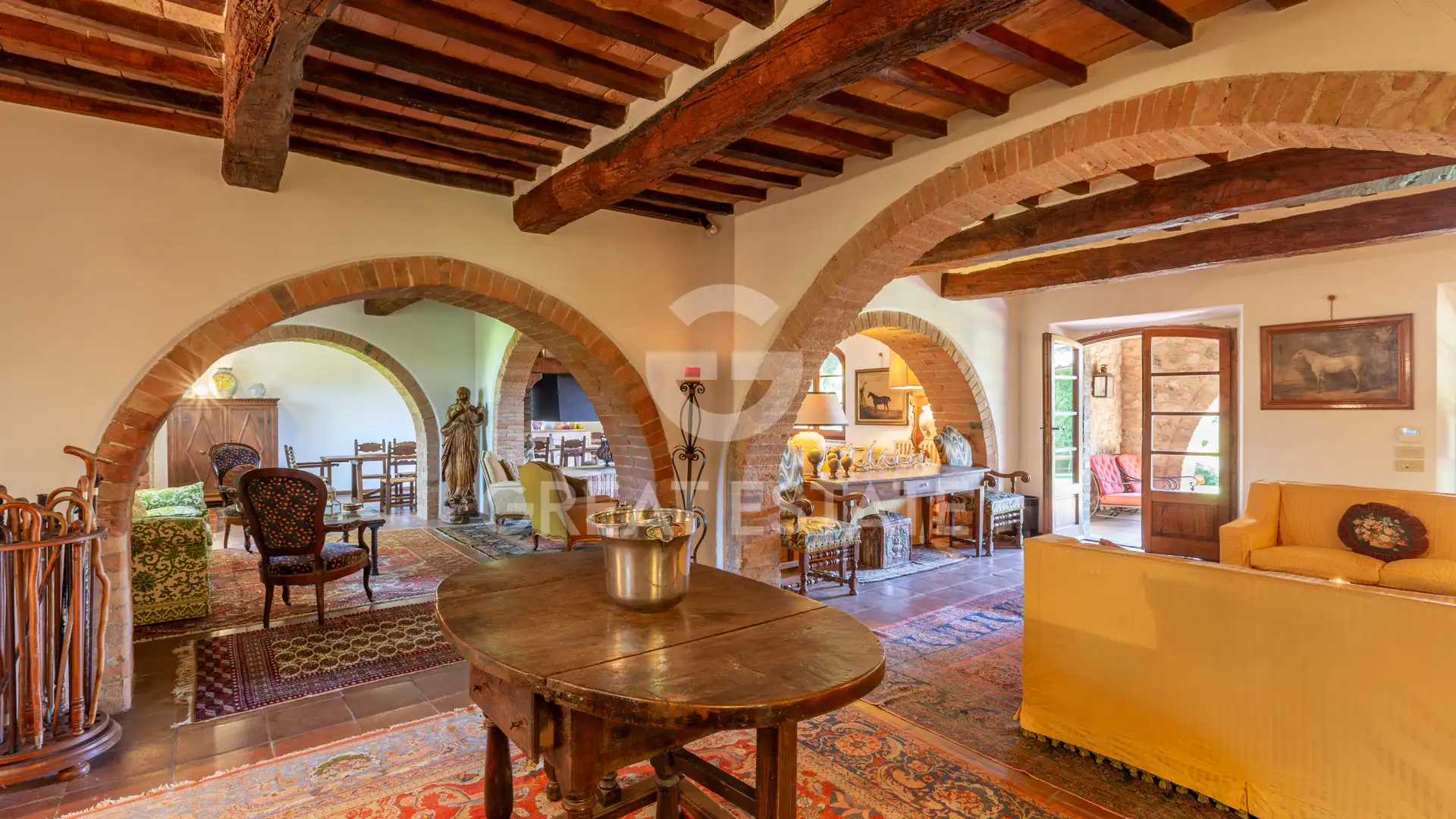 Дом 825м² в Италии, Сиена. Стоимостью 2225000€ аренда фото-15