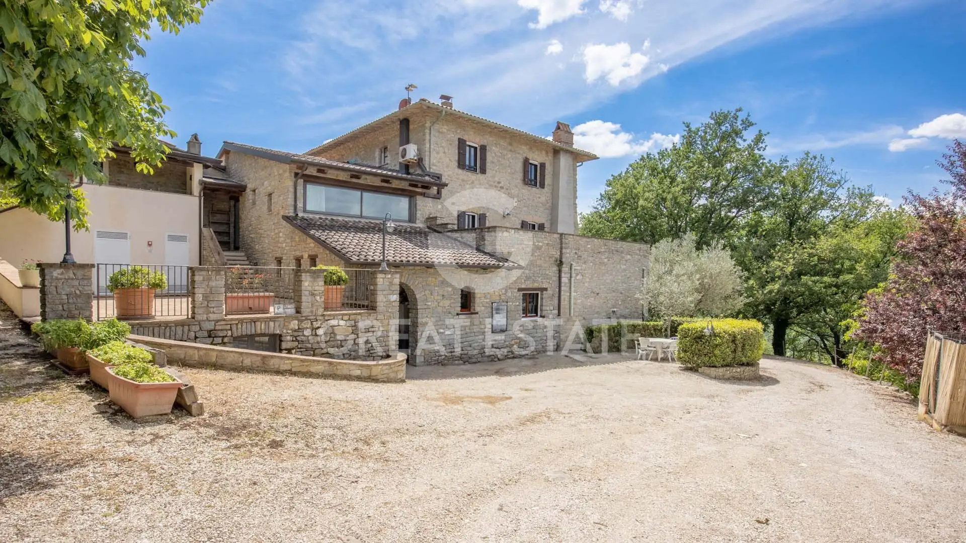Дом 1182м² в Италии, Перуджа. Стоимостью 1850000€ аренда фото-4