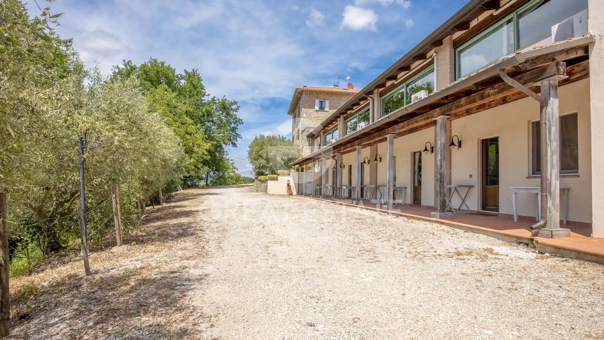 Дом 1182м² в Италии, Перуджа. Стоимостью 1850000€ аренда фото-15