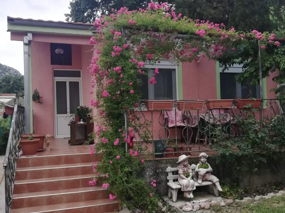 Дом 60м² в Черногории, Сутоморе. Стоимостью 95000€ аренда фото-1
