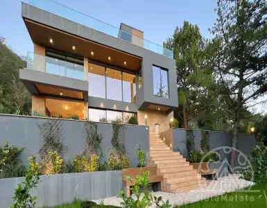 Купить виллу в Черногории 2500000€