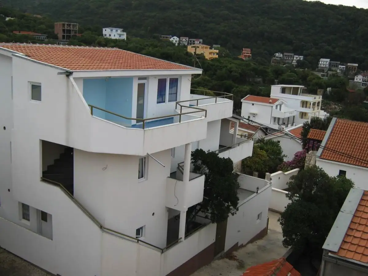 Дом 240м² в Черногории, Хладна-Увала. Стоимостью 220000€ аренда фото-1