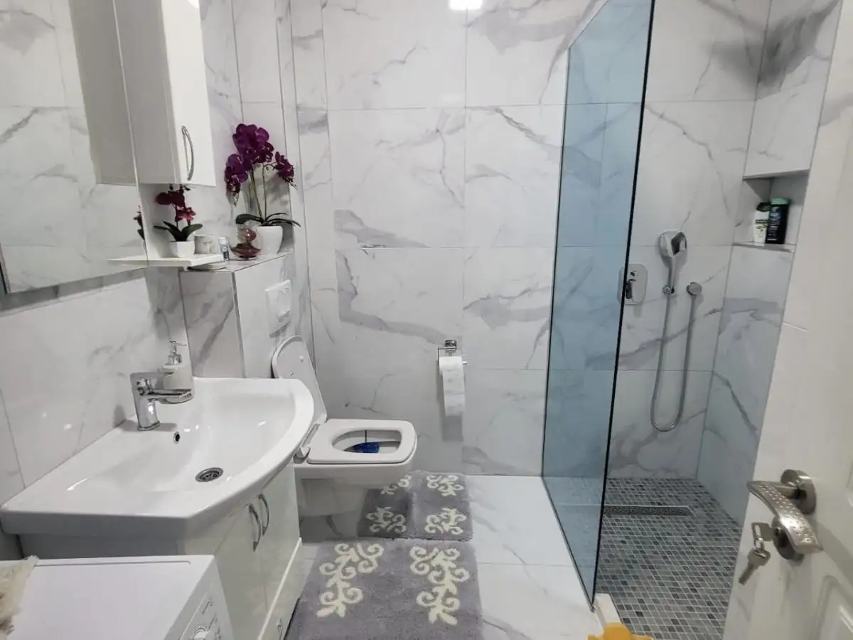 Дом 305м² в Черногории, Добра Вода. Стоимостью 420000€ аренда фото-5