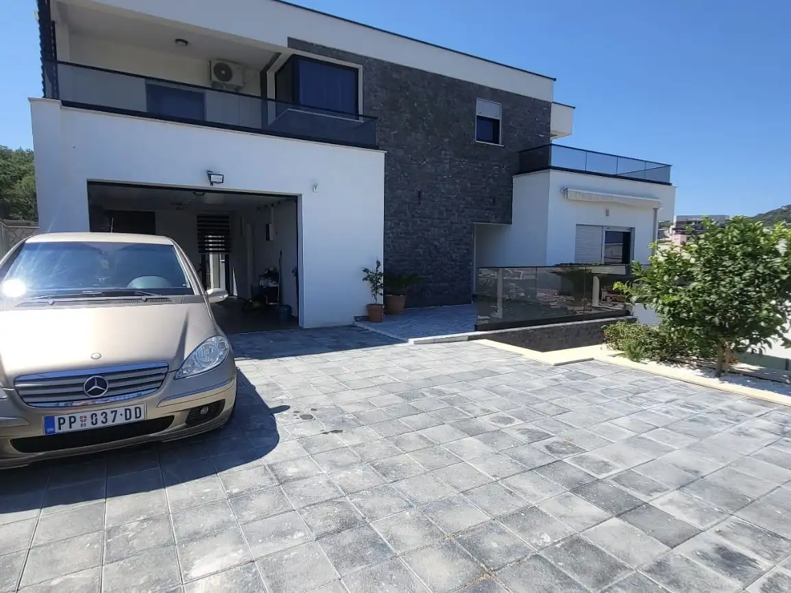 Дом 305м² в Черногории, Добра Вода. Стоимостью 420000€ аренда фото-12