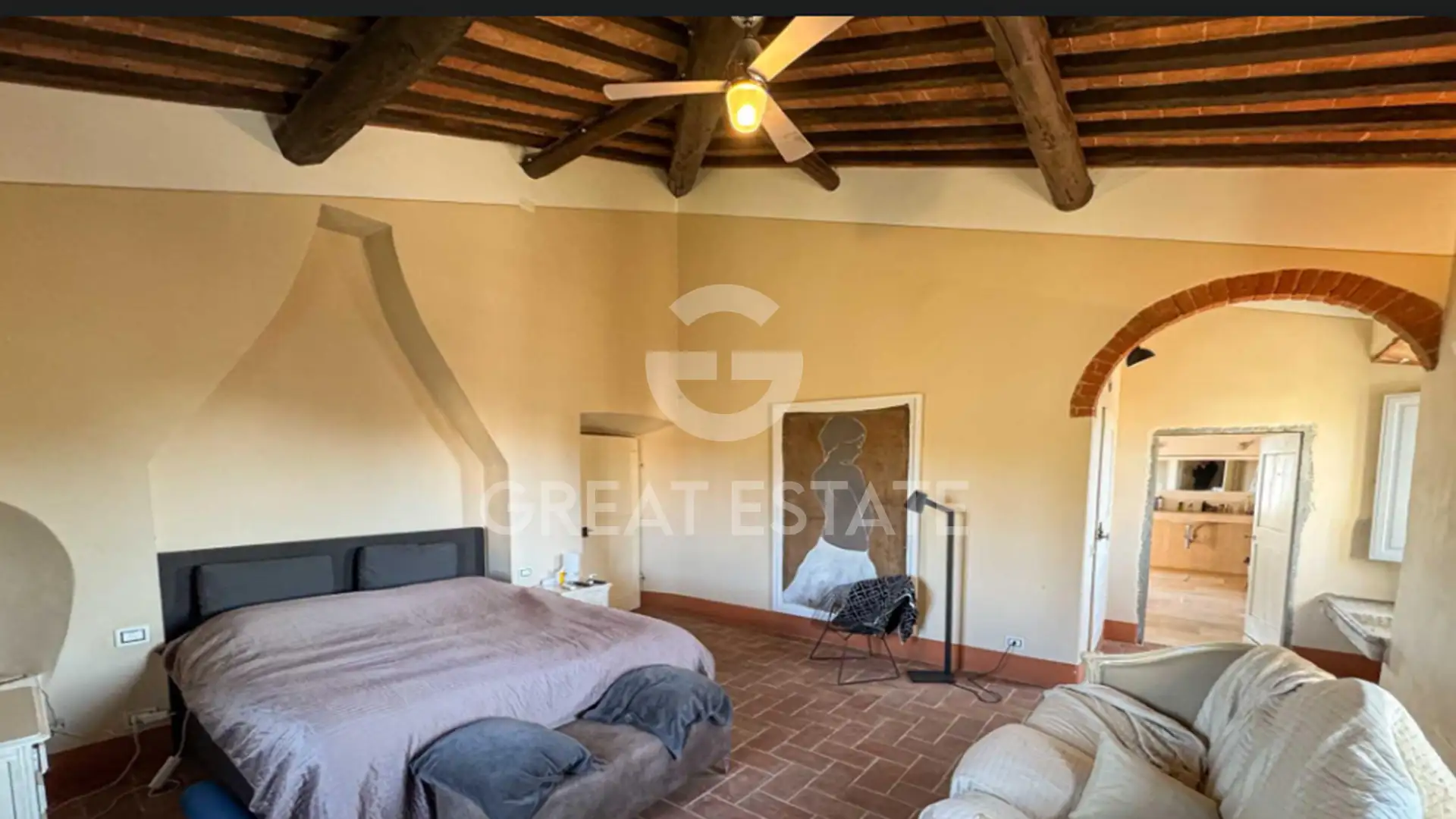 Вилла 397м² в Италии, Ареццо. Стоимостью 1700000€ аренда фото-14