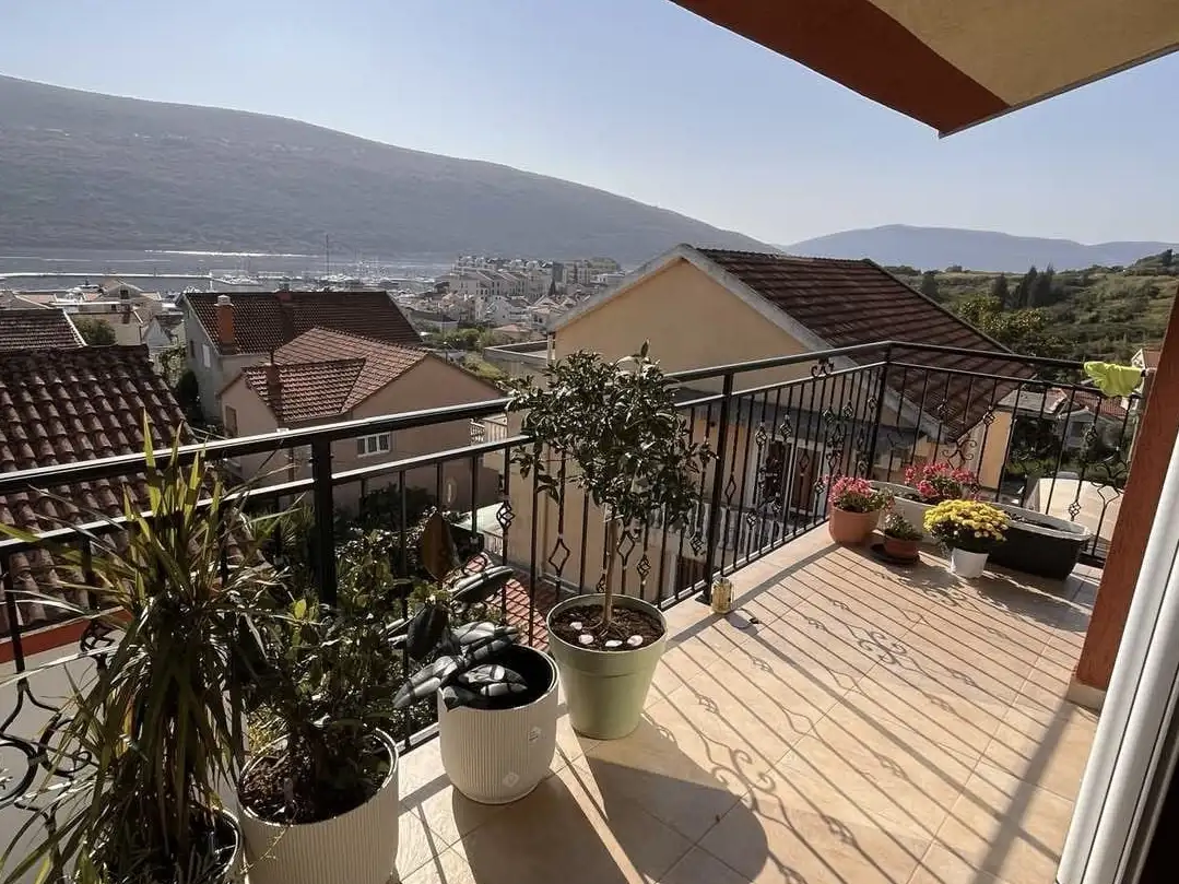 Квартира 117м² в Черногории, Дженовичи. Стоимостью 240000€ аренда фото-14