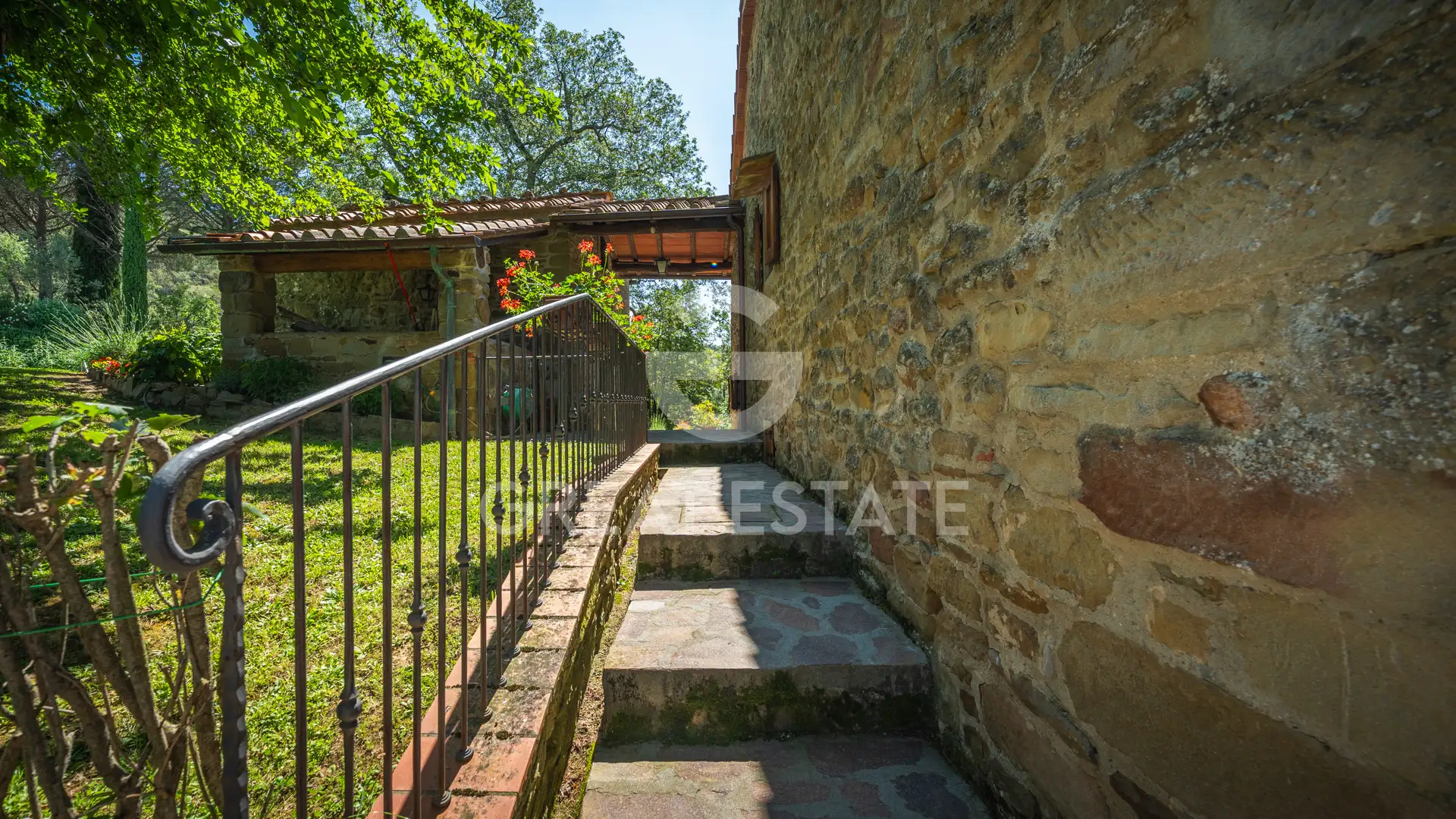 Дом 293м² в Италии, Ареццо. Стоимостью 950000€ аренда фото-12