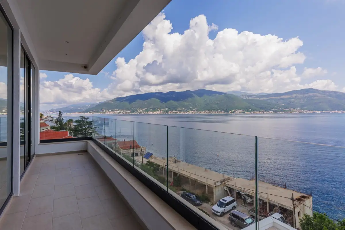 Дом 200м² в Черногории, Крашичи. Стоимостью 540000€ аренда фото-1