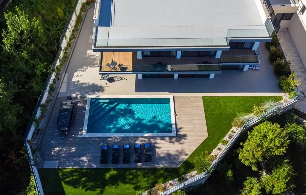 Дом 400м² в Хорватии, Опатия. Стоимостью 1800000€ аренда фото-3