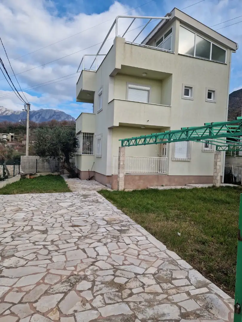 Дом 150м² в Черногории, Бар. Стоимостью 245000€ аренда фото-1