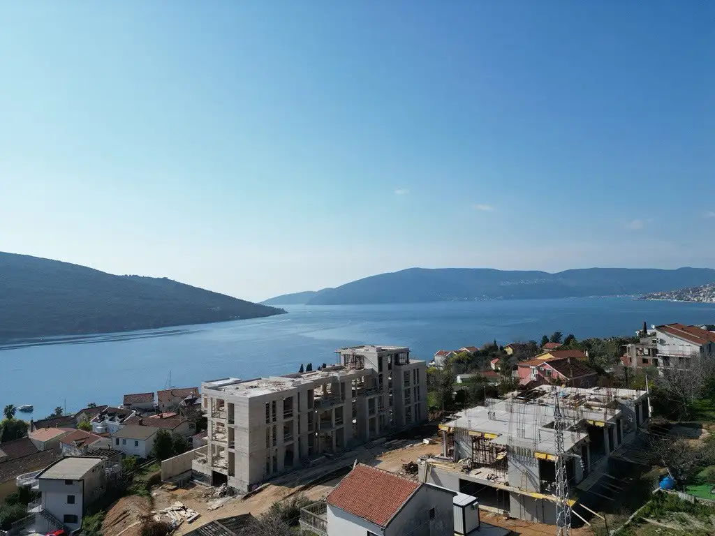 Квартира 42м² в Черногории, Херцег-Нови. Стоимостью 147900€ аренда фото-3