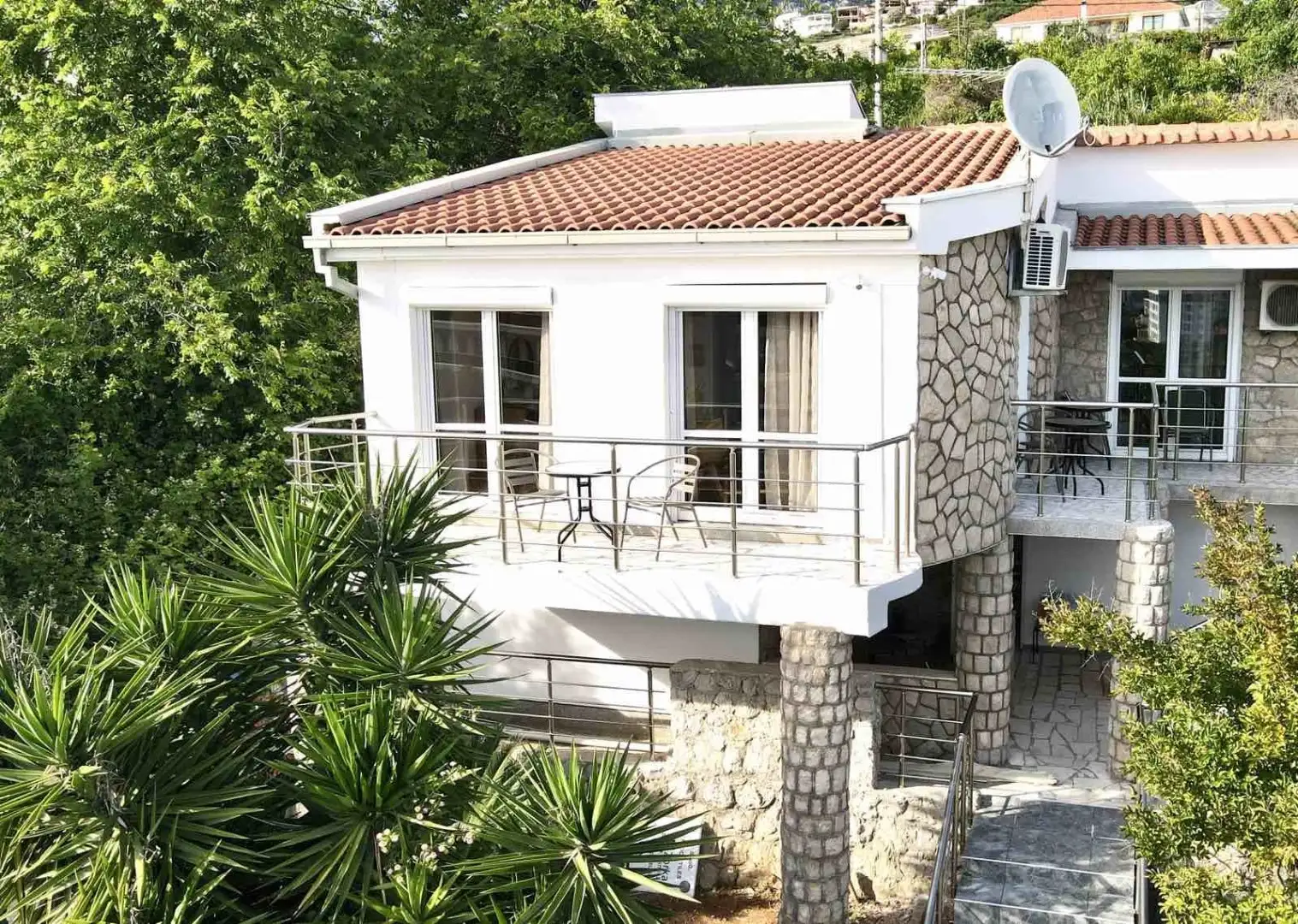 Отель, гостиница 171м² в Черногории, Добра Вода. Стоимостью 250000€ аренда фото-7