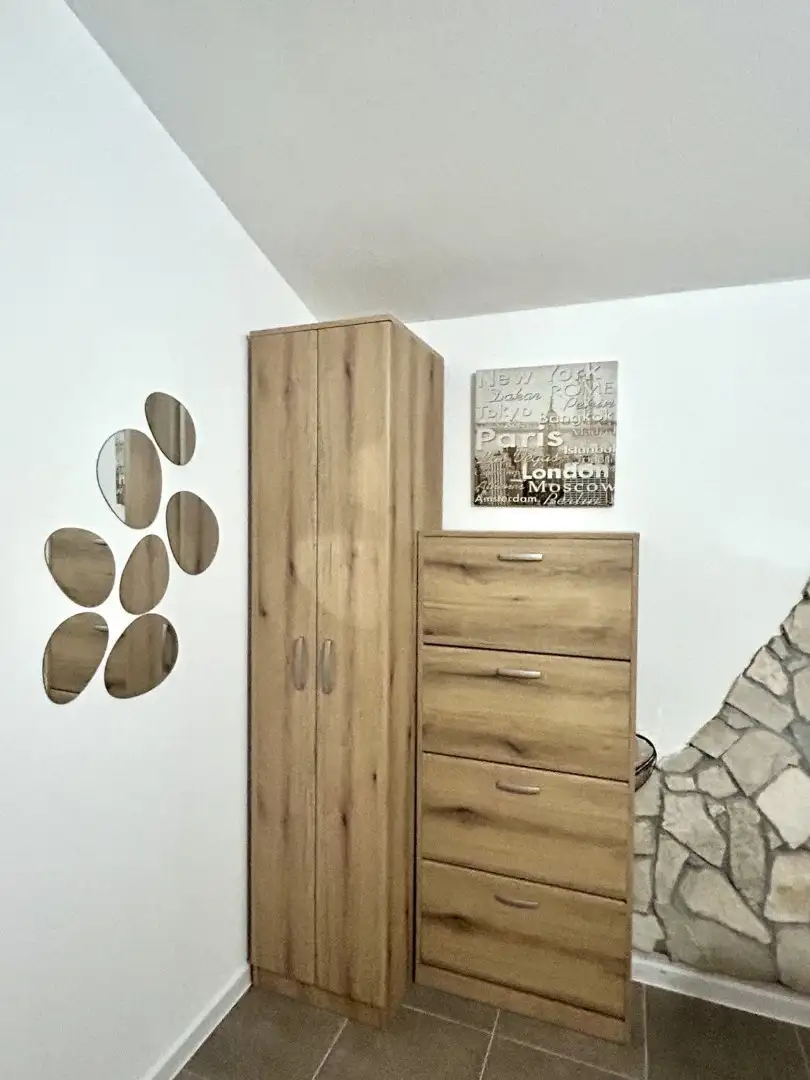 Отель, гостиница 171м² в Черногории, Добра Вода. Стоимостью 250000€ аренда фото-16