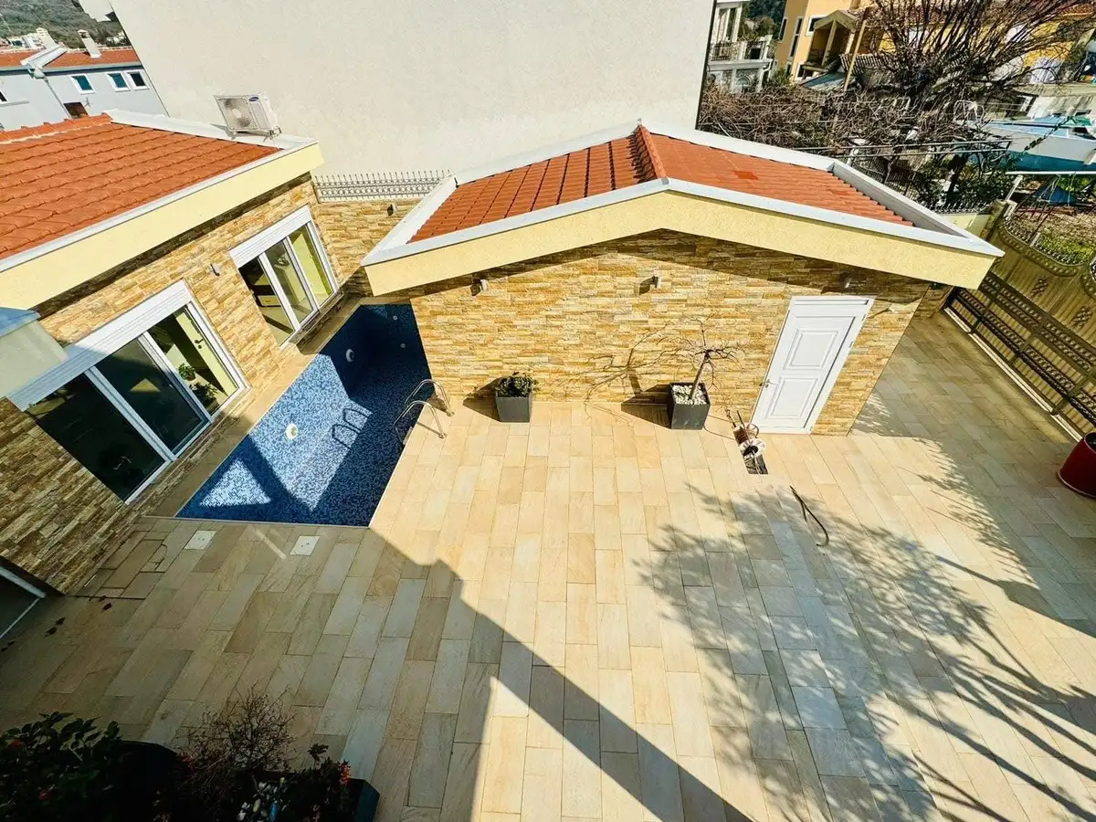Дом 300м² в Черногории, Добра Вода. Стоимостью 320000€ аренда фото-28