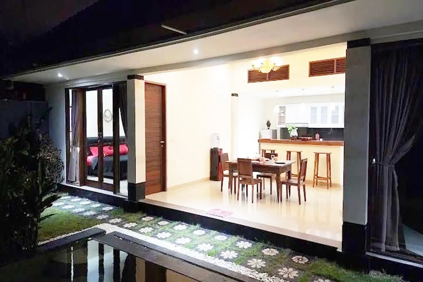 Вилла 125м² в Индонезии, Керобокон. Стоимостью 13167$ аренда фото-11