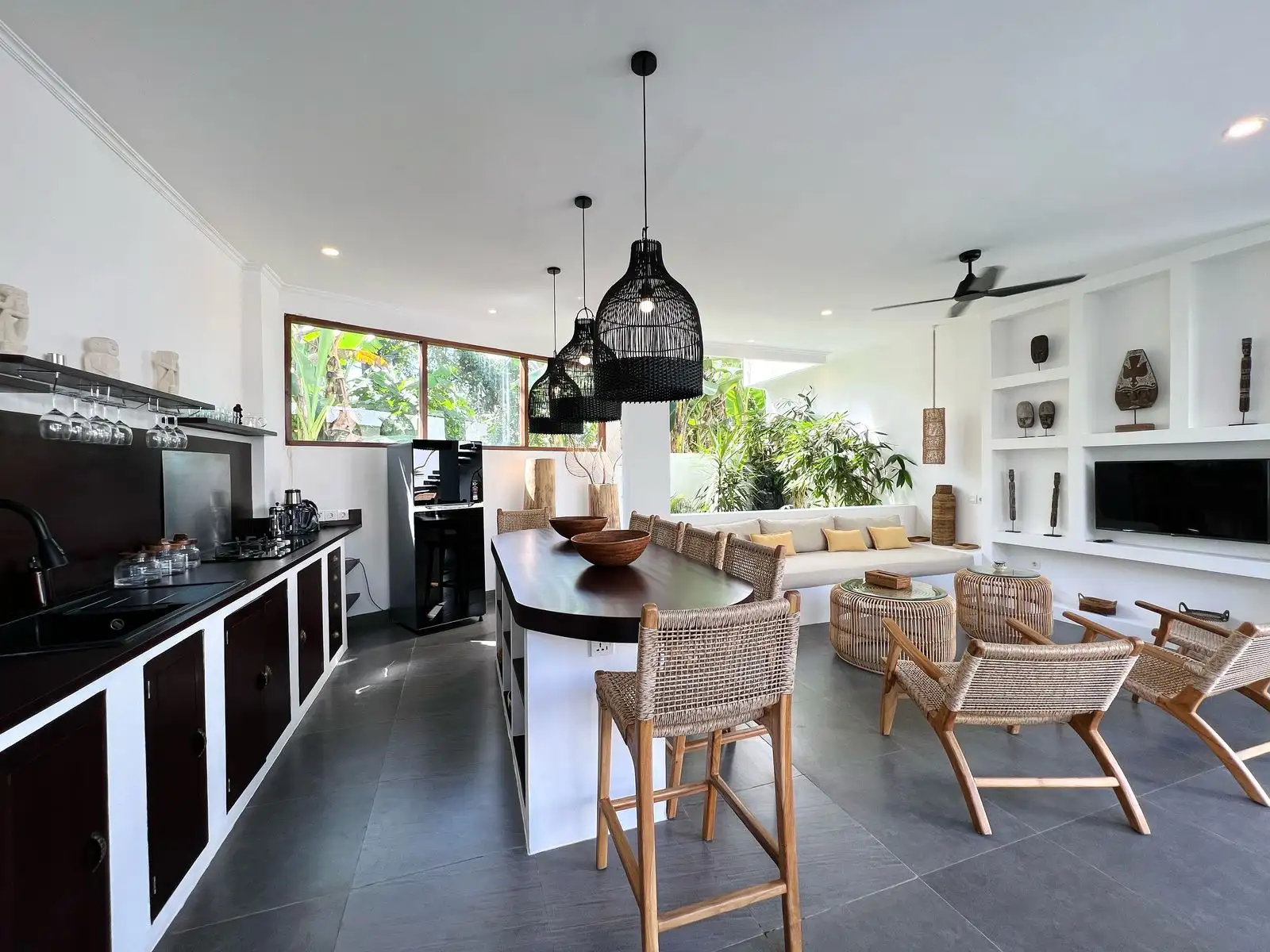 Вилла 200м² в Индонезии, Кангу. Стоимостью 325000$ аренда фото-8