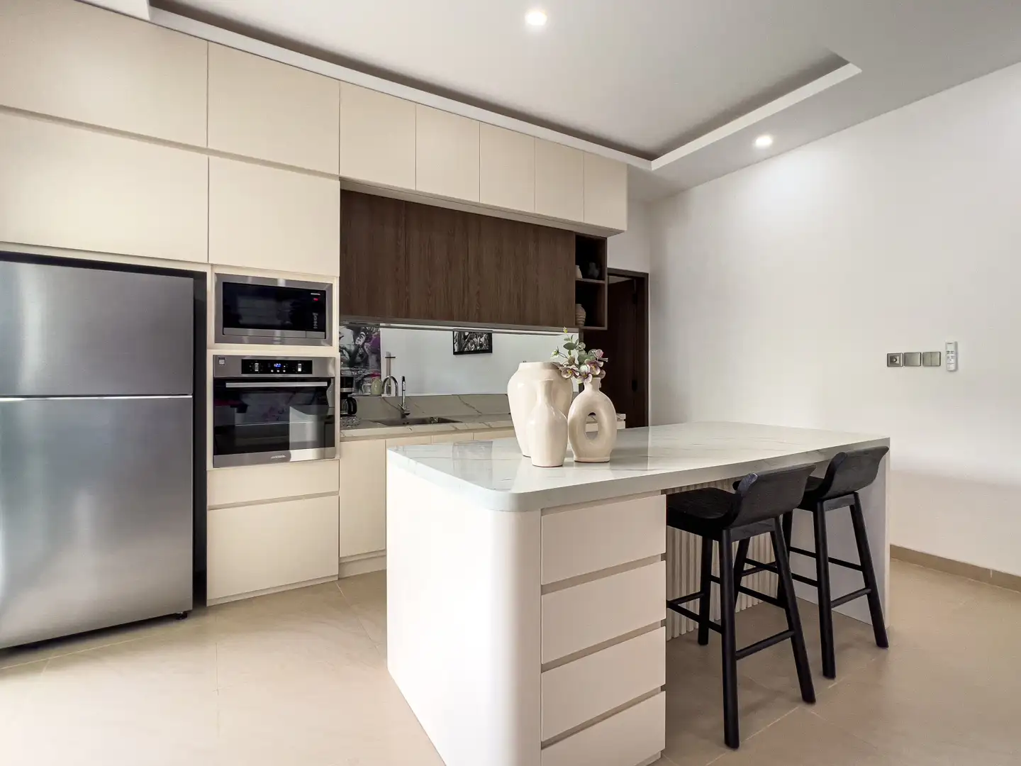 Вилла 240м² в Индонезии, Керобокон. Стоимостью 40000$ аренда фото-1