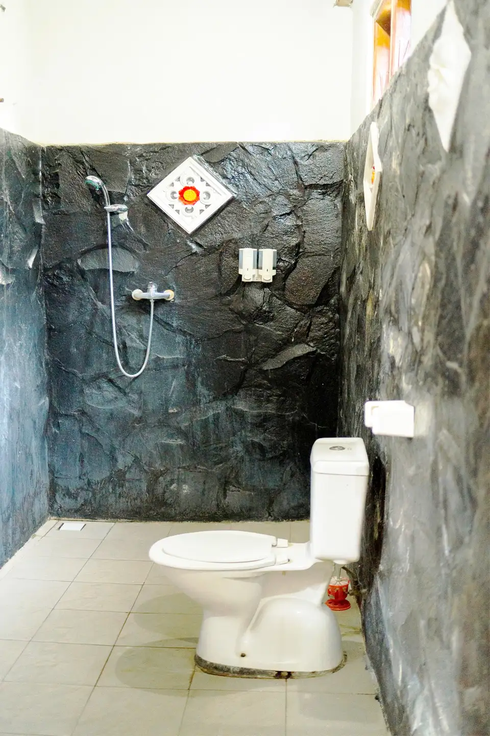 Другие объекты 500м² в Индонезии, Ловина. Стоимостью 360000$ аренда фото-3