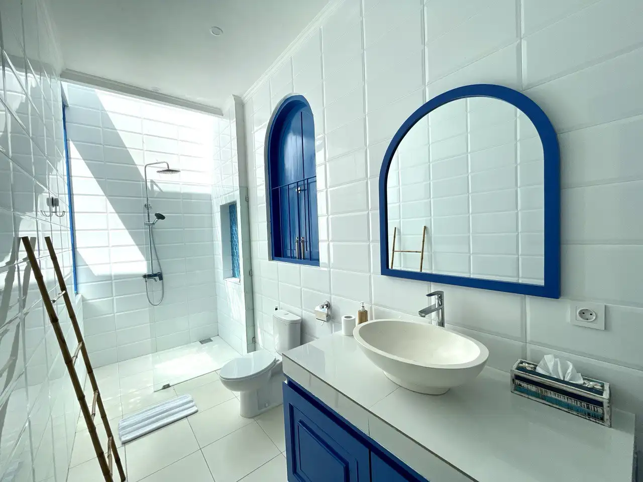 Вилла 180м² в Индонезии, Семинак. Стоимостью 497599$ аренда фото-1