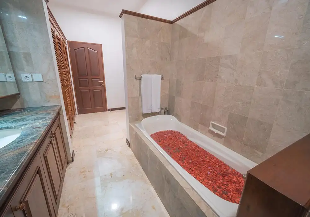Вилла 280м² в Индонезии, ВосточныйБали. Стоимостью 350000$ аренда фото-10