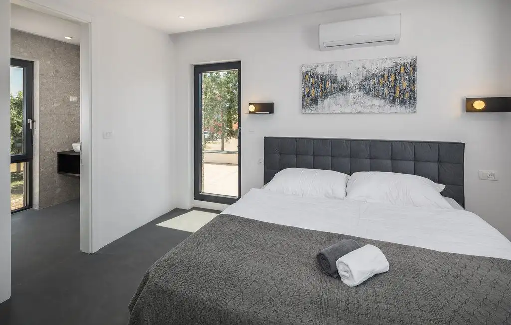Вилла 255м² в Хорватии, Буе. Стоимостью 1200000€ аренда фото-15