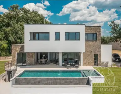 Купить виллу в Хорватии 1200000€