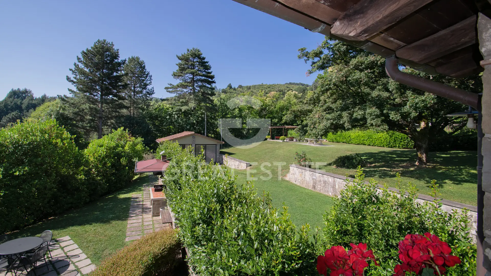 Дом 400м² в Италии, Ареццо. Стоимостью 1190000€ аренда фото-8