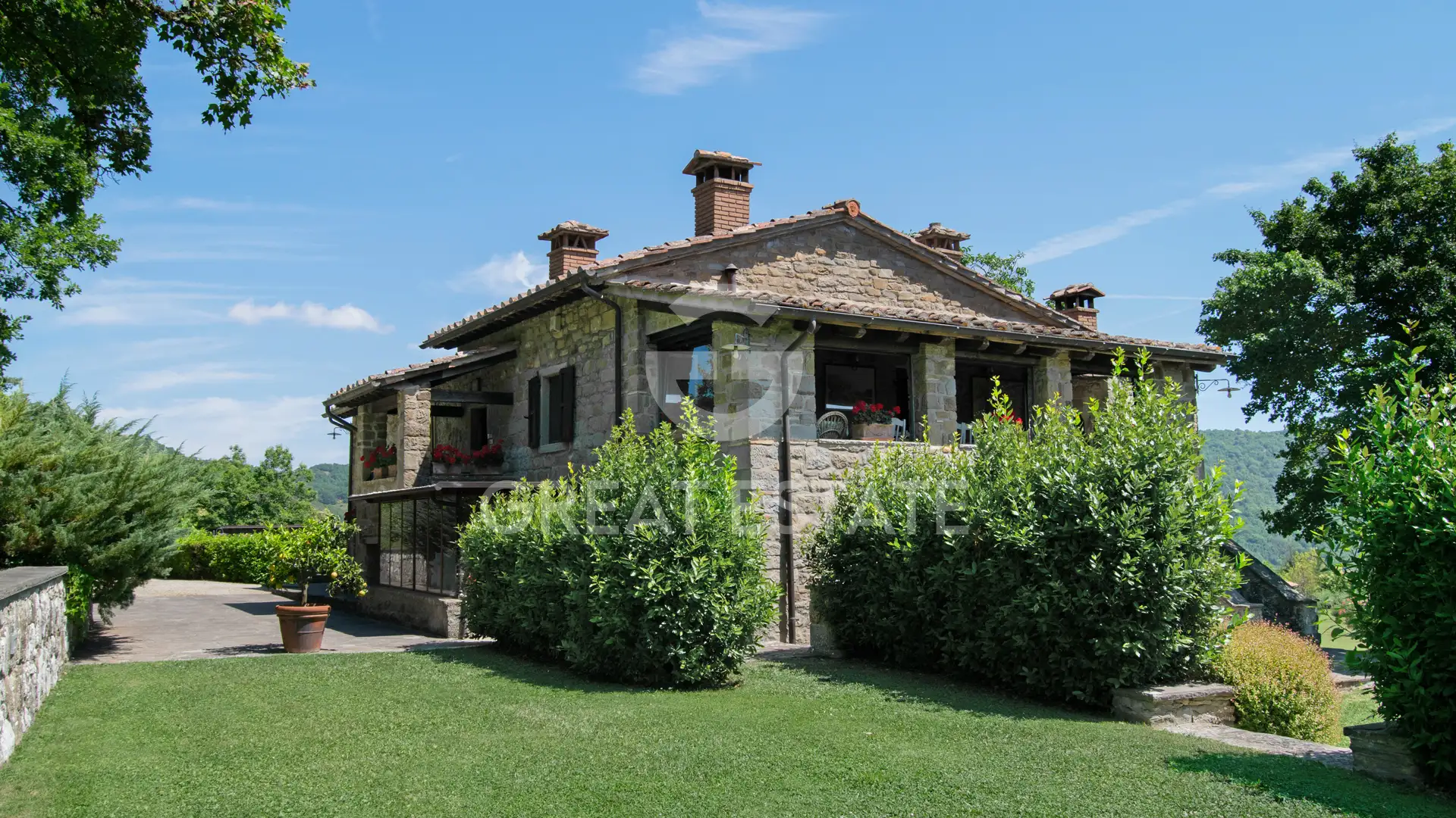 Дом 400м² в Италии, Ареццо. Стоимостью 1190000€ аренда фото-9